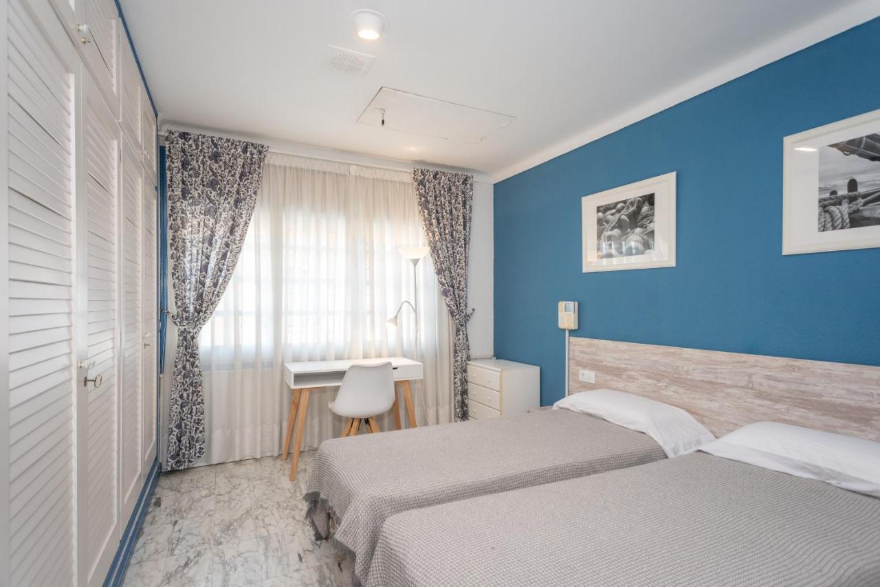 Villa Requesens On Canal Empuriabrava Ngoại thất bức ảnh