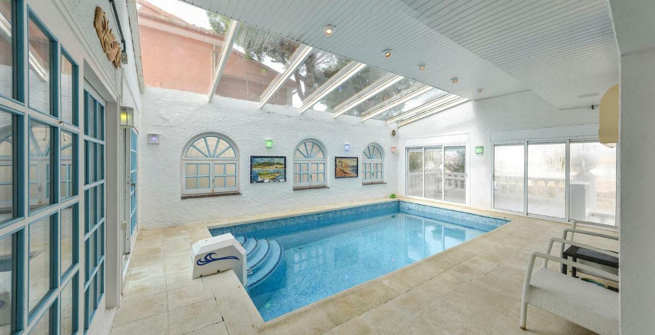 Villa Requesens On Canal Empuriabrava Ngoại thất bức ảnh